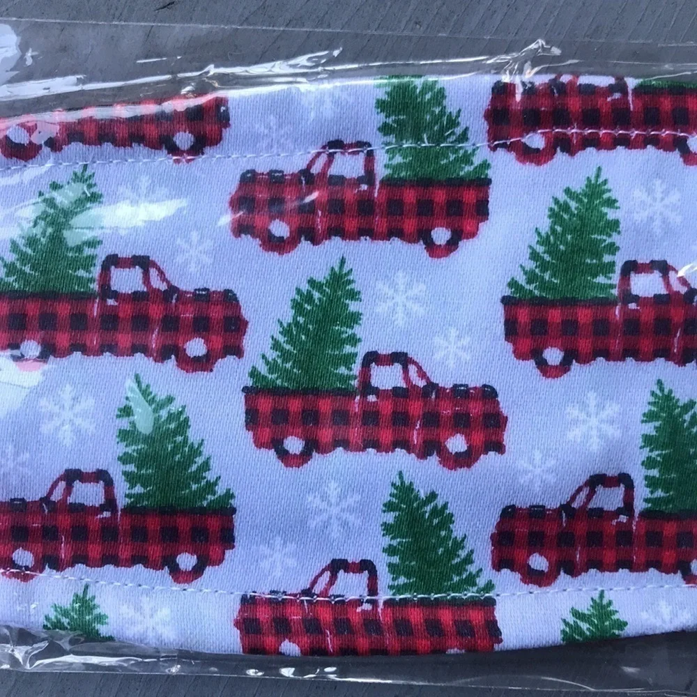 Lot of 4 Christmas Shoppe Holiday Print Cloth Face Masks Adjustable
